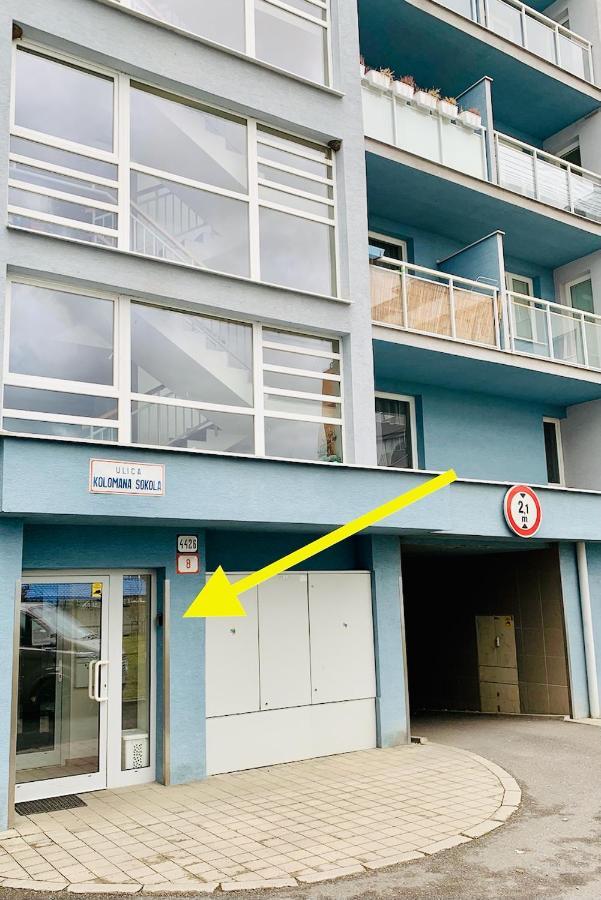 Cozy Apartment - Citycentre - Freeparking - Selfcheck-In Liptovský Mikuláš Exterior foto